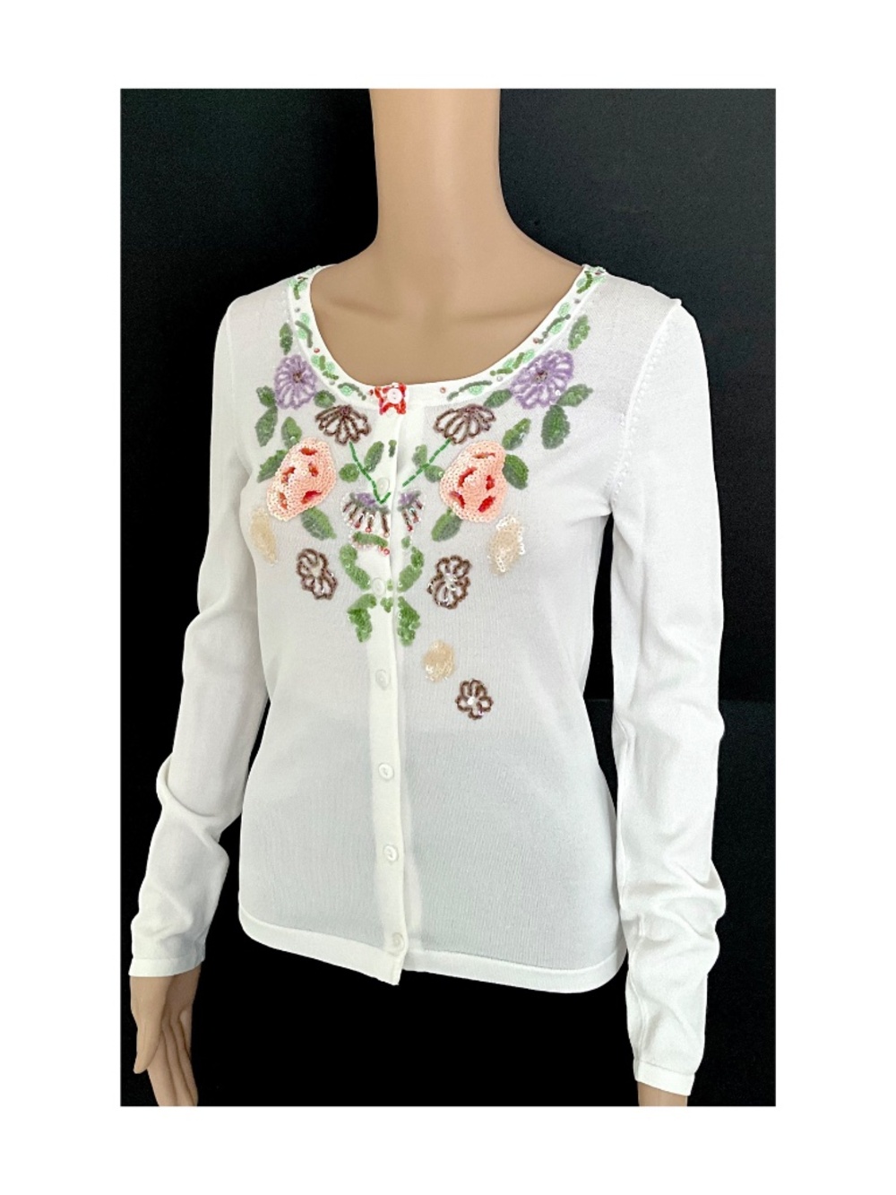 NWT BCBGMAXAZRIA White Knit Cardigan Embroidered Sequin Beaded Size S - Picture 3 of 7